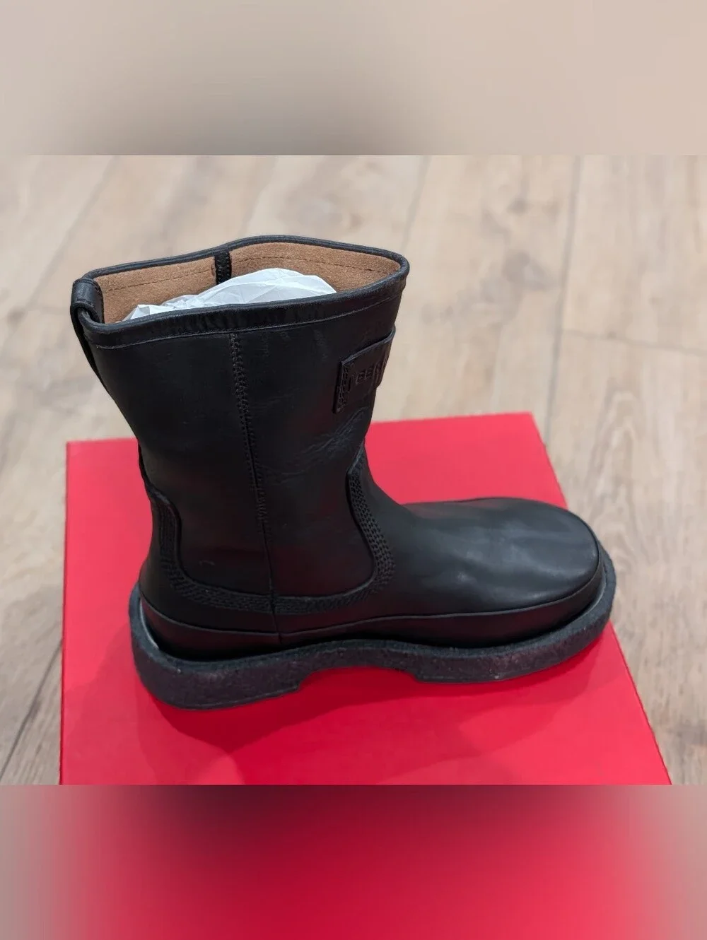 Men's Black Leather Pull-On Boots